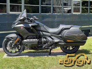 Edition 50 Schwarz (2)