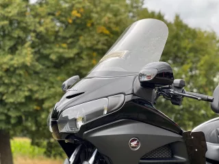 850 (11)