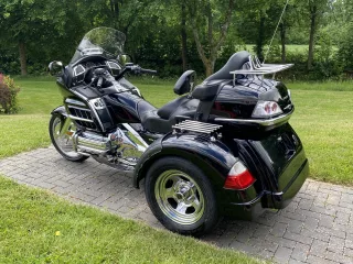 20220527_093653719_iOS