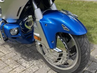 267 (13)