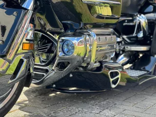 62 (9)