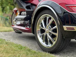 141 (8)