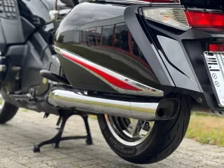 850 (16)