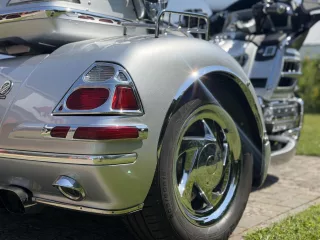 368 (7)