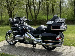 20240413_115601862_iOS