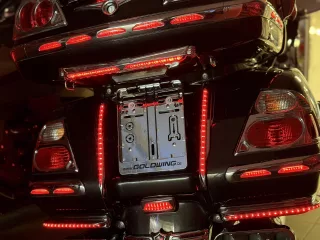 305 (15)