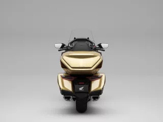 527281_25YM_HONDA_GL1800_GOLD_WING_TOUR
