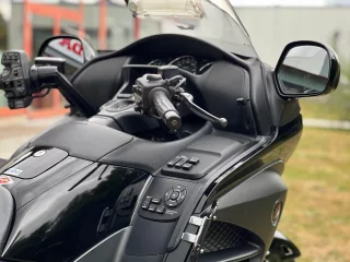 850 (4)