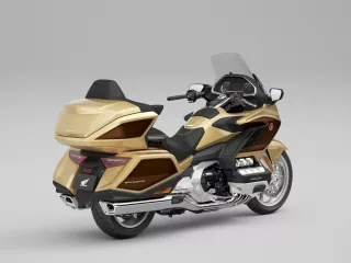 527284_25YM_HONDA_GL1800_GOLD_WING_TOUR